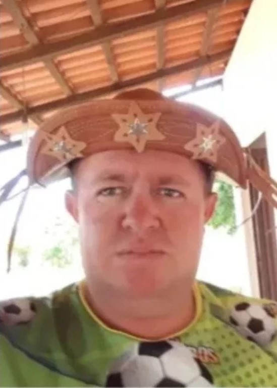 Homem é assassinado a tiros no centro de São Julião
